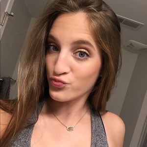 Meet your Posher, Hailey